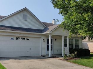 9201 Crossing Dr, Fishers, IN