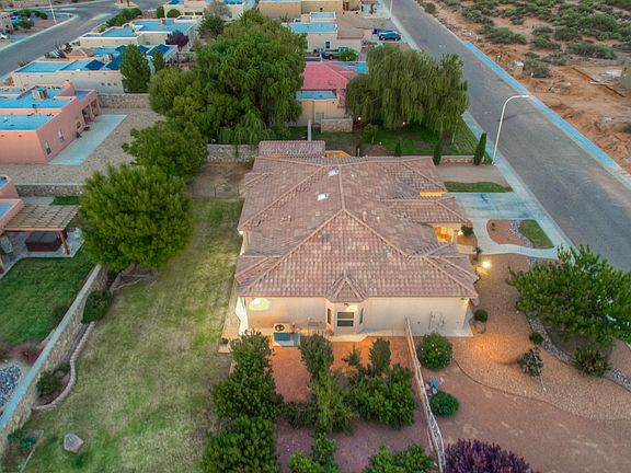 4th image of 4437 Calle De Nubes