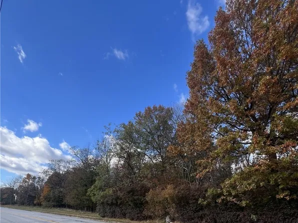 26814 Center Ridge Rd, Westlake, OH 44145