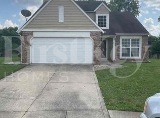 962 Andover Dr, Greenwood, IN 46142
