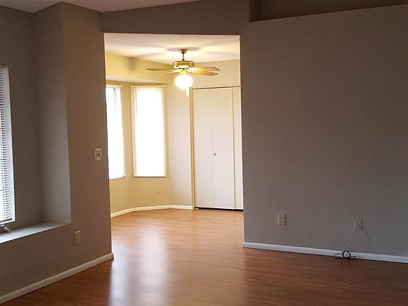 5th image of 8520 W Palm Ln Unit 1023