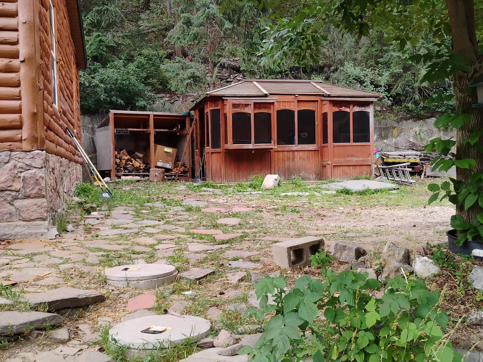 River Front Property - Mountain Living at Its Best — Photo 2