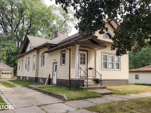 11 & 11-1/2 S Jackson Ave, Mason City, IA 50401