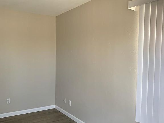 4th image of 4468 Utah St