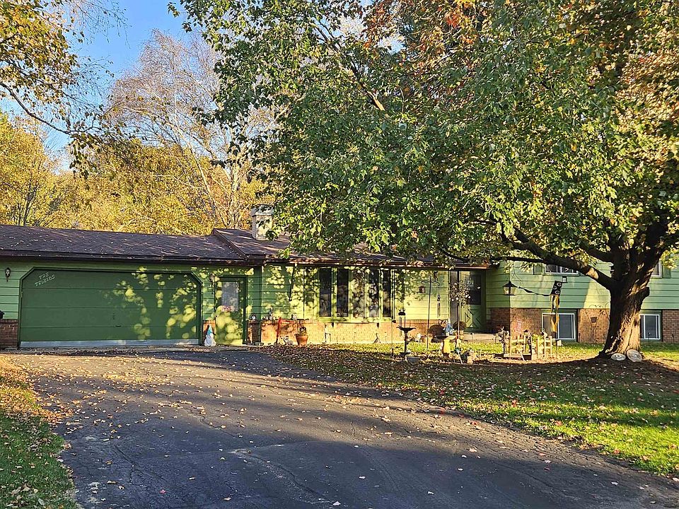 1st image of 104 Crestwood Ct