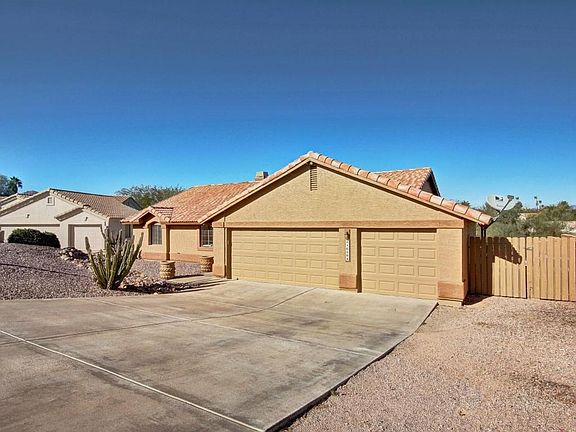 3rd image of 16504 E Briarwood Dr
