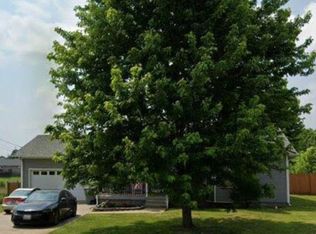 423 Filmore Rd, Oak Grove, KY 42262