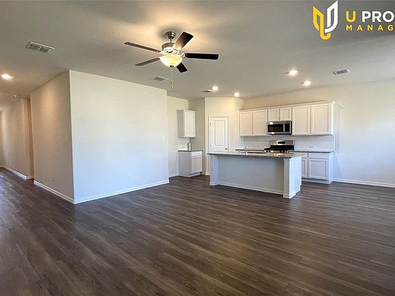 4th image of 5817 Pensby Dr