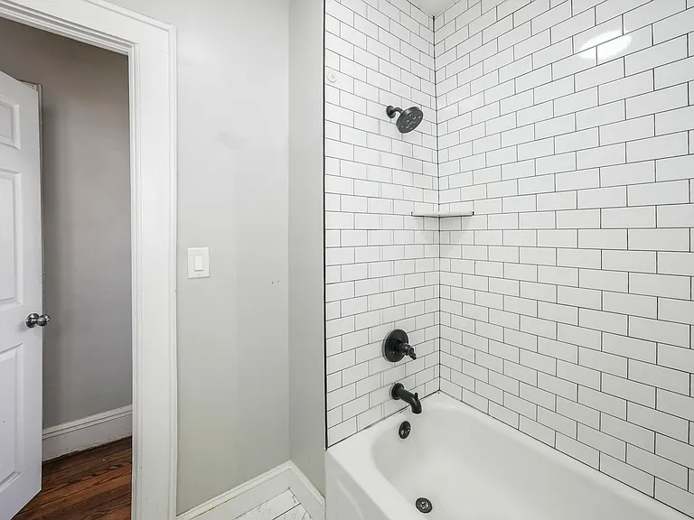 86 Curie Ave #2 — Photo 21