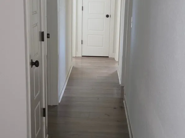 171 E Morris Ave, Springdale, AR 72764