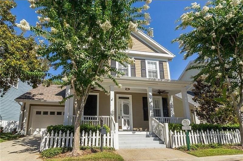 1st image of 620 Wisteria Ln