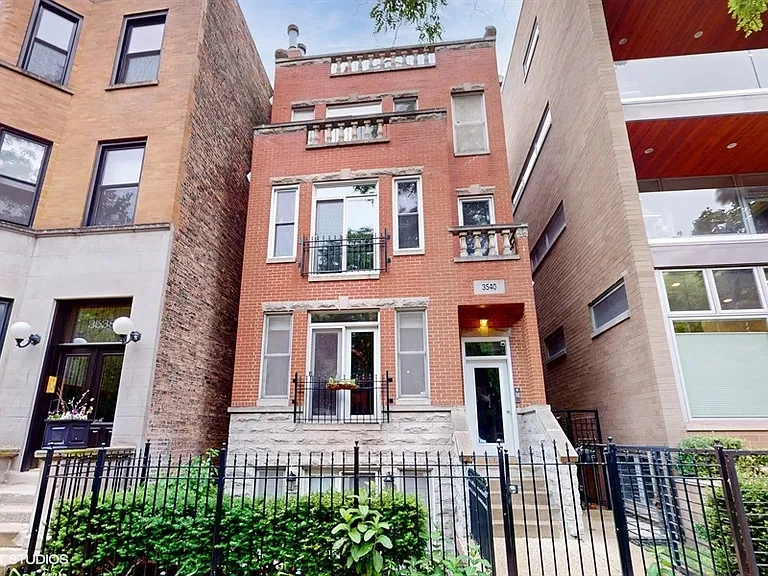 3540 N Reta Ave #1 — Photo 2