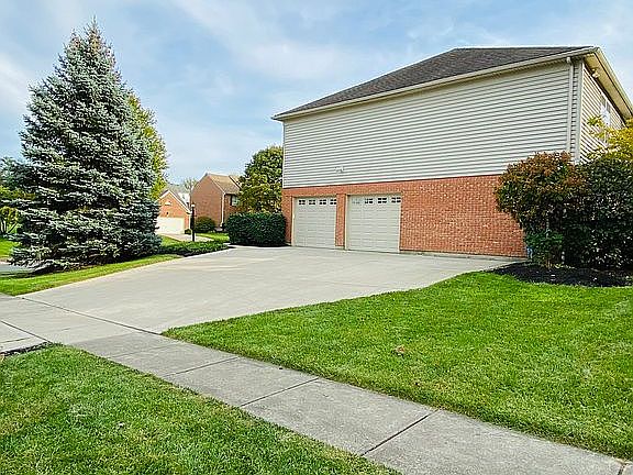 3rd image of 6419 Lakota Trail Dr