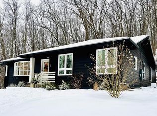 11 Highland Dr, Corning, NY