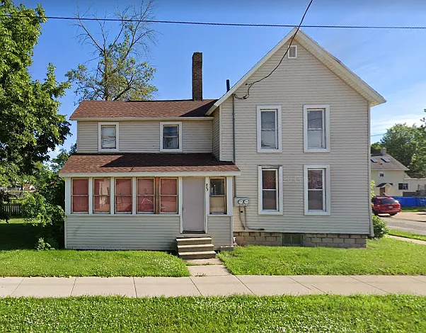 Building Photo - 423 Draper St