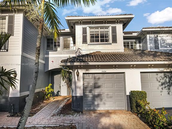 2nd image of 1434 NW 34th Way