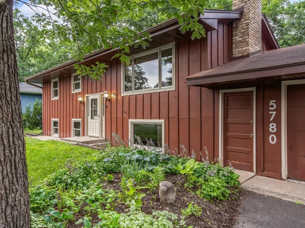 5780 Lake Ave, White Bear Township, MN 55110