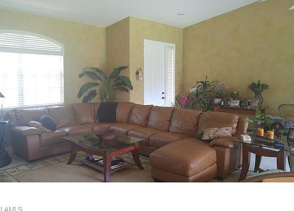 3rd image of 4321 SW 10th Ave