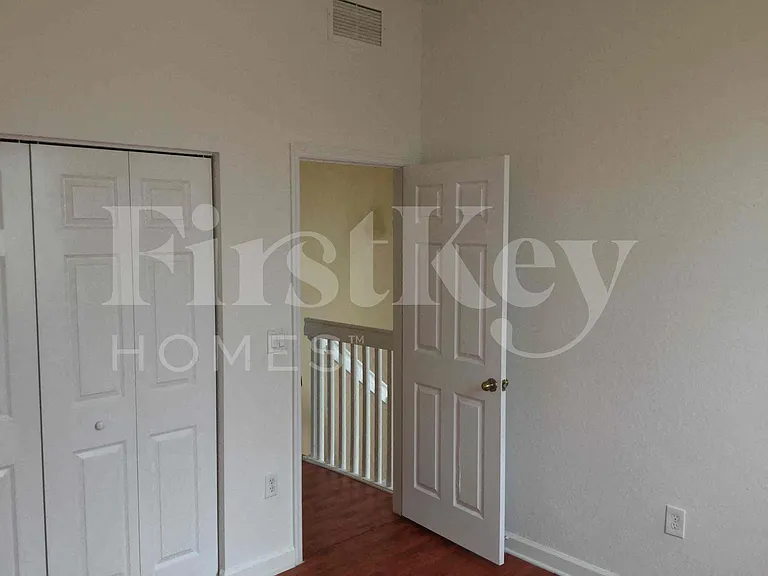1485 NE 40th Rd — Photo 22