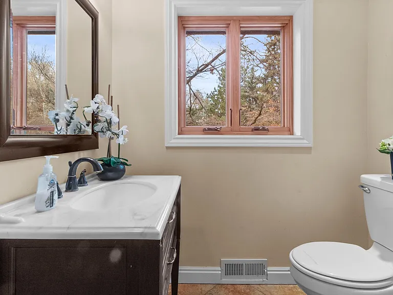 3070 E Millcreek Dell Ln — Photo 12