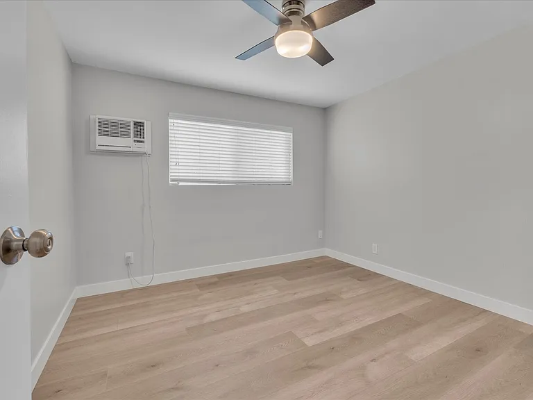 Bedroom #1