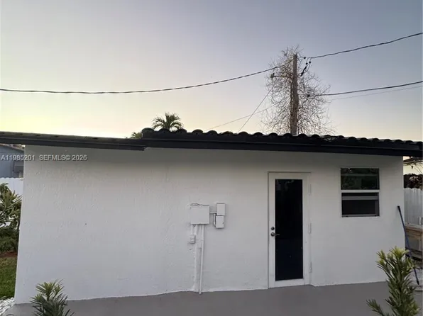 9633 SW 11th Ter, Miami, FL 33174