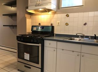 27-06 Ditmars Blvd #GF, Astoria, NY 11105