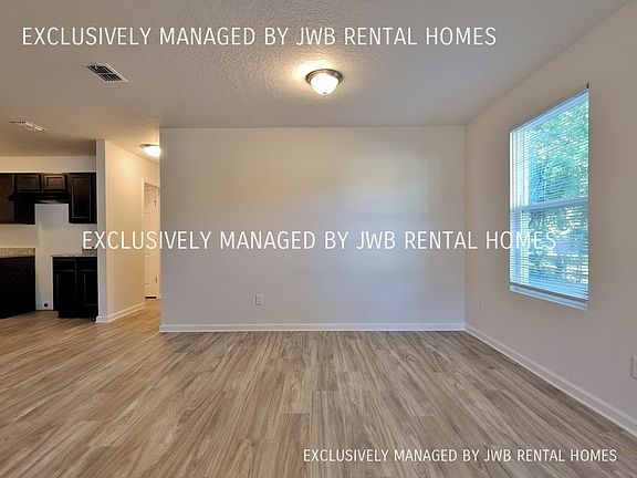 4th image of 5839 Iris Blvd