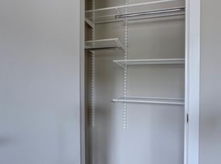 8906 Battery Pl #4, Bethesda, MD 20814