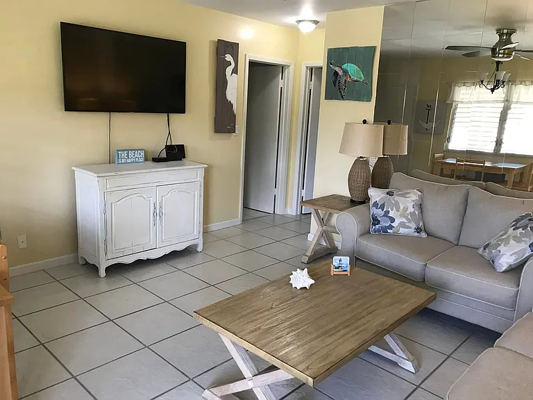 167 N Collier Blvd #7 — Photo 4