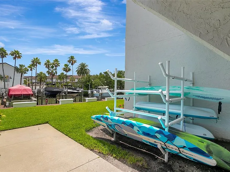 1581 Gulf Blvd #302N — Photo 40