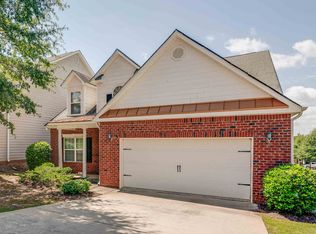 359 Clover Brook Dr, Locust Grove, GA 30248