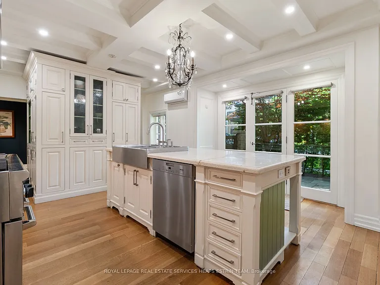 65 Highland Ave — Photo 13