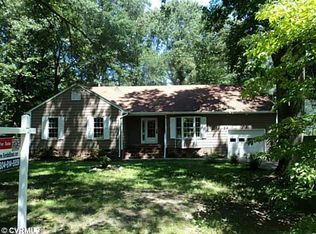 10818 Drayton Rd, Chester, VA 23831