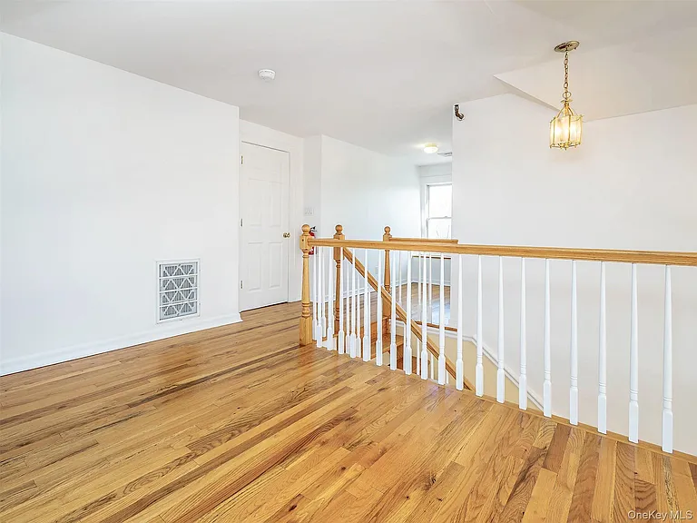 26 Summit Ave #2 — Photo 27