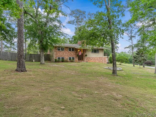 208 Holly Hill Rd, Enterprise, AL 36330