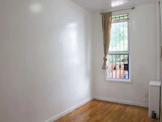 Rented by James Everett Lewis, LREB | media 15