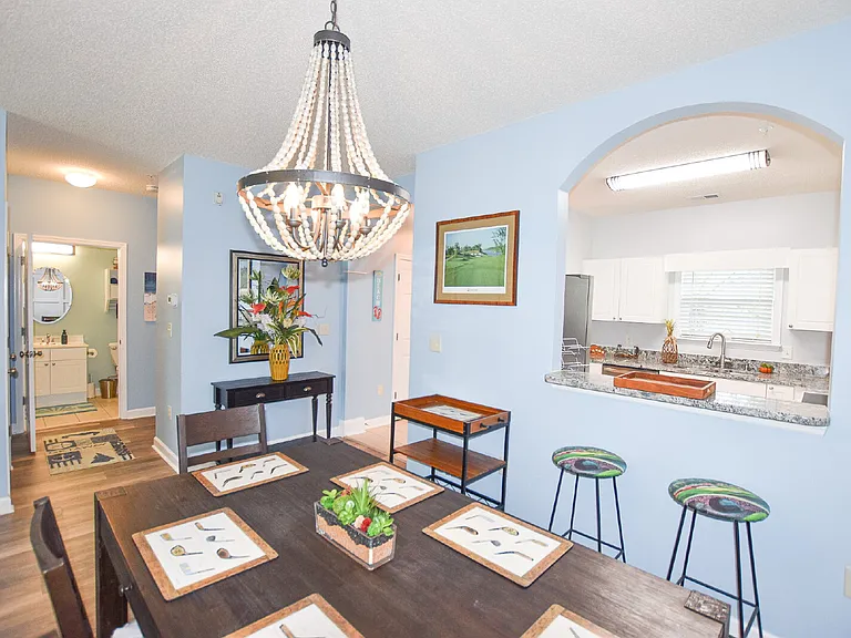 5825 Catalina Dr #723 — Photo 17