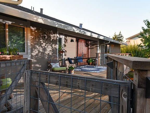 3rd image of 3455 Oakwood Ct