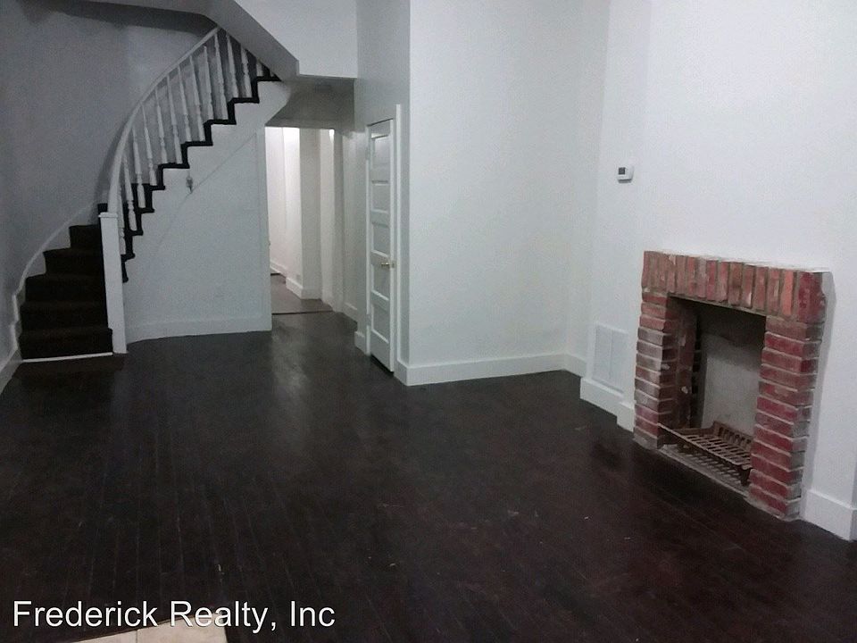 1st image of 530 N Arlington Ave