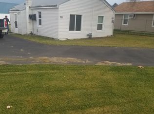 705 SE 5th St, Hermiston, OR 97838