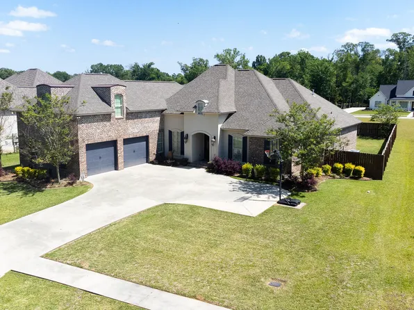 226 Normandie Dr, Opelousas, LA 70570