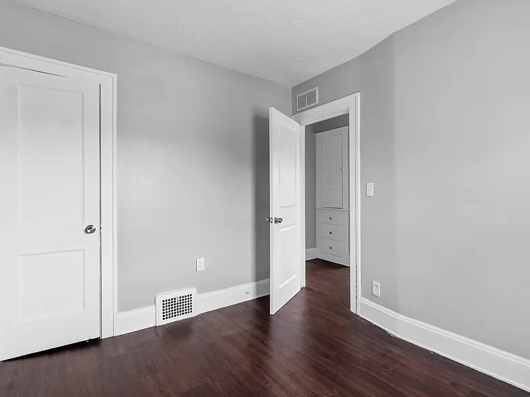 5482 Morgan St — Photo 15