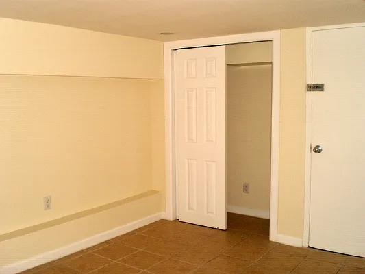 Rented by Winick Realty Group LLC | media 23