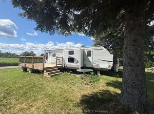 1280 Gail Park Dr N #10, Selwyn, ON K0L 1T0