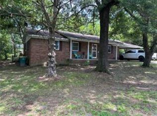 2902 N Erie Ave, Russellville, AR 72802