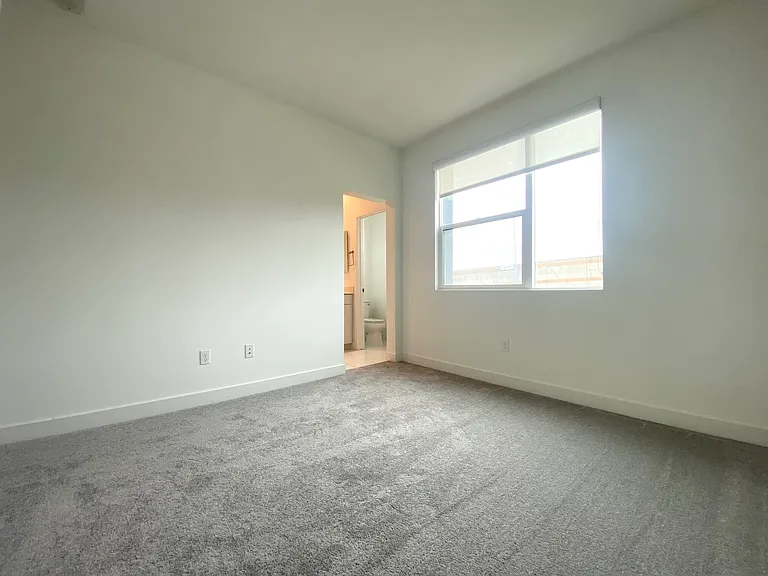 1427 Pullman Way — Photo 28