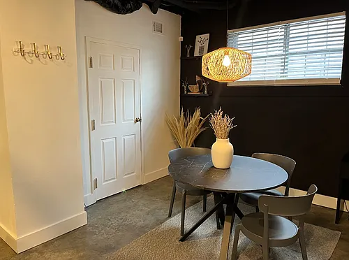 647 Magnolia St NW #2 Photo 1 647 Magnolia St NW #2 Photo 1