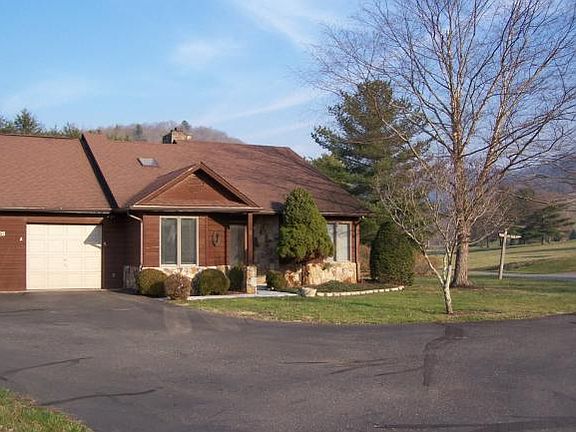 3rd image of 228 Roan Valley Dr #A
