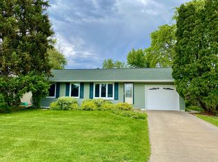 3427 Leonard St, La Crosse, WI 54601